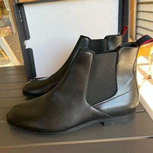 Hugo Boss Men Chelsea Boot size 43